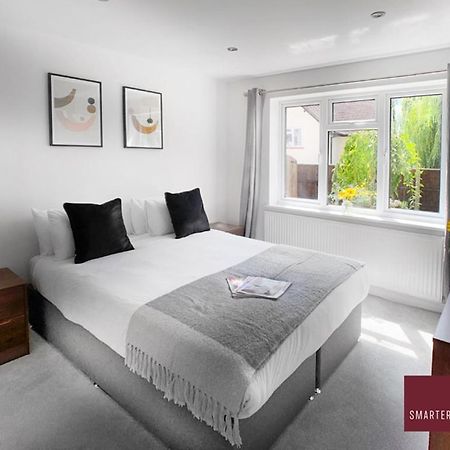 Sunninghill Village - 2 Bed - Parking And Garden Ascot  Ngoại thất bức ảnh