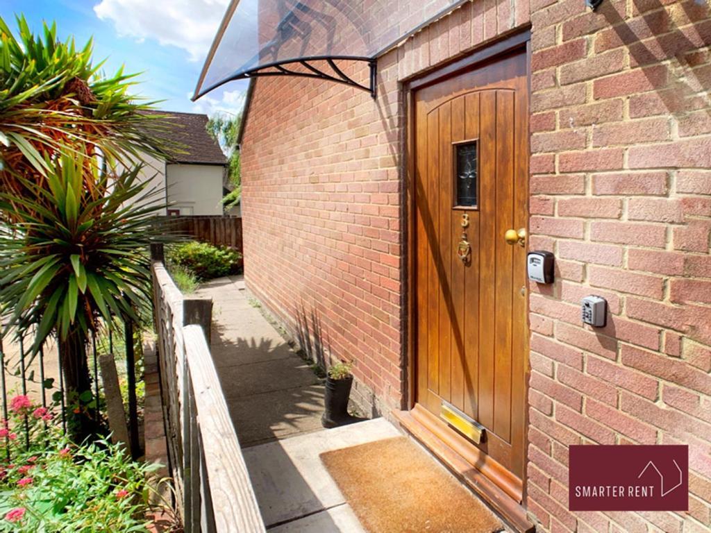 Sunninghill Village - 2 Bed - Parking And Garden Ascot  Ngoại thất bức ảnh